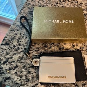 Gently used Michael Kors Giftables!
